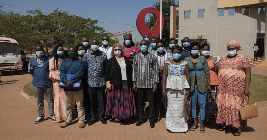 Burkina Faso WHO supports the Ministry of Health in the proper